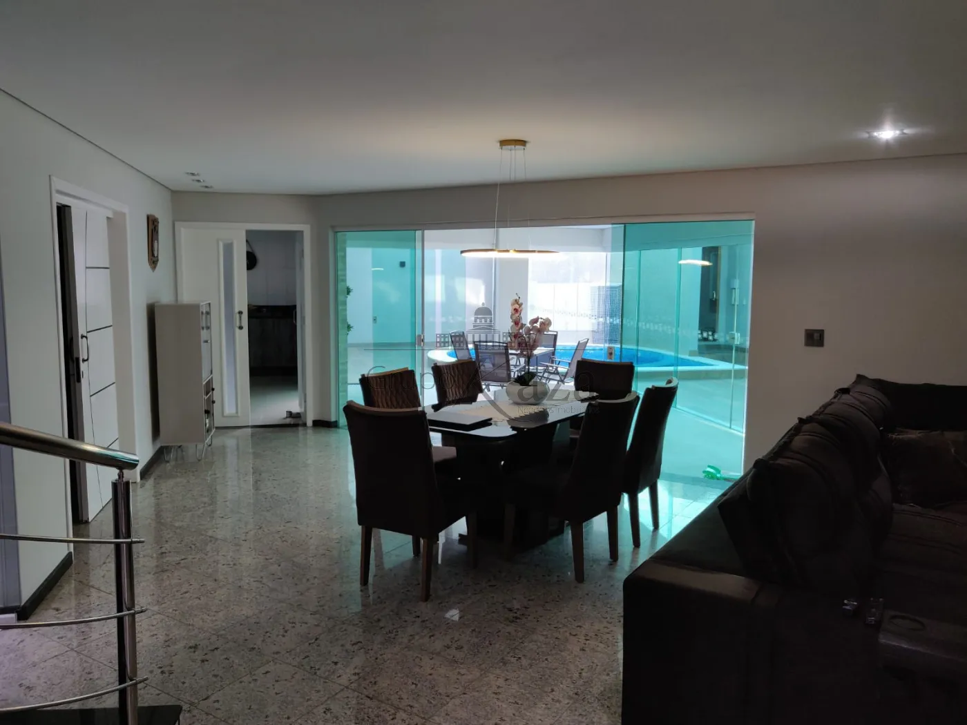 Foto 3 de Casa Condomínio em Vila Zezé, Jacareí - imagem 3