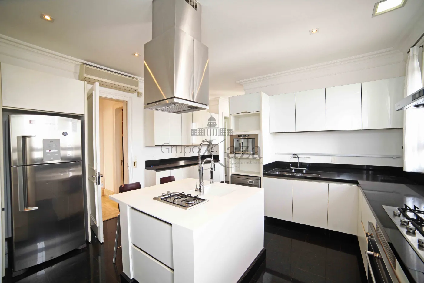 Foto 7 de Apartamento Padrão em Jardim Europa, São Paulo - imagem 7
