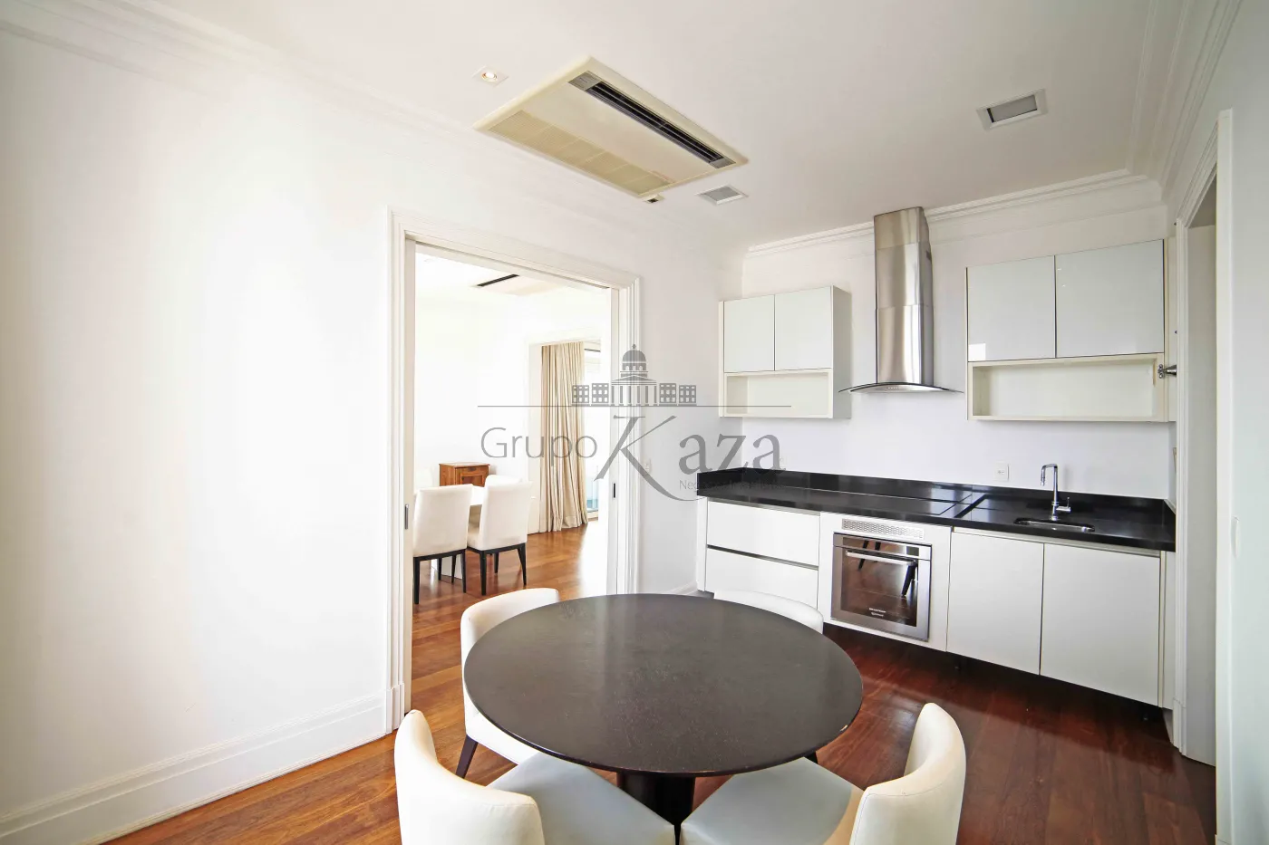 Foto 9 de Apartamento Padrão em Jardim Europa, São Paulo - imagem 9