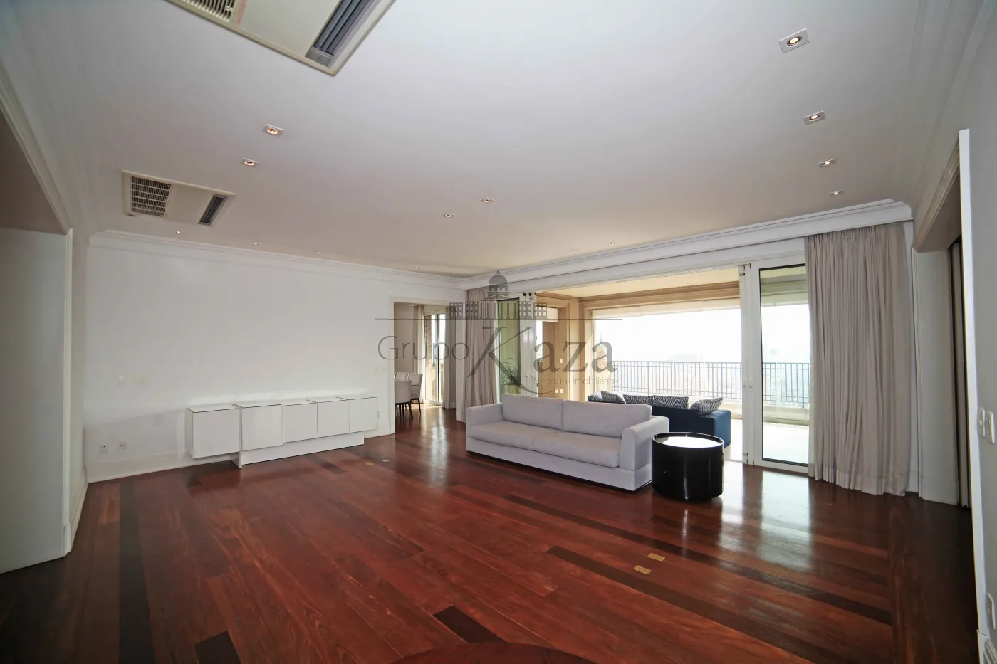 Foto 3 de Apartamento Padrão em Jardim Europa, São Paulo - imagem 3