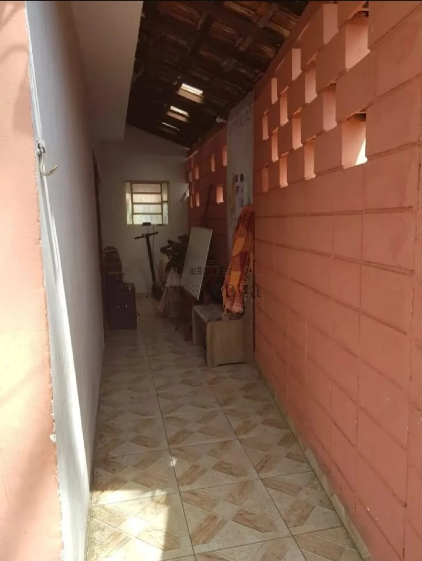 Foto 9 de Casa Padrão em Parque Industrial, São José dos Campos - imagem 9