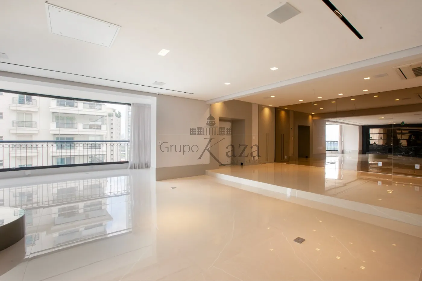 Foto 1 de Apartamento Padrão em Vila Nova Conceição, São Paulo - imagem 1