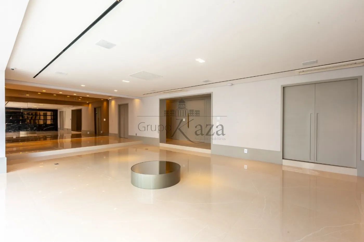 Foto 3 de Apartamento Padrão em Vila Nova Conceição, São Paulo - imagem 3