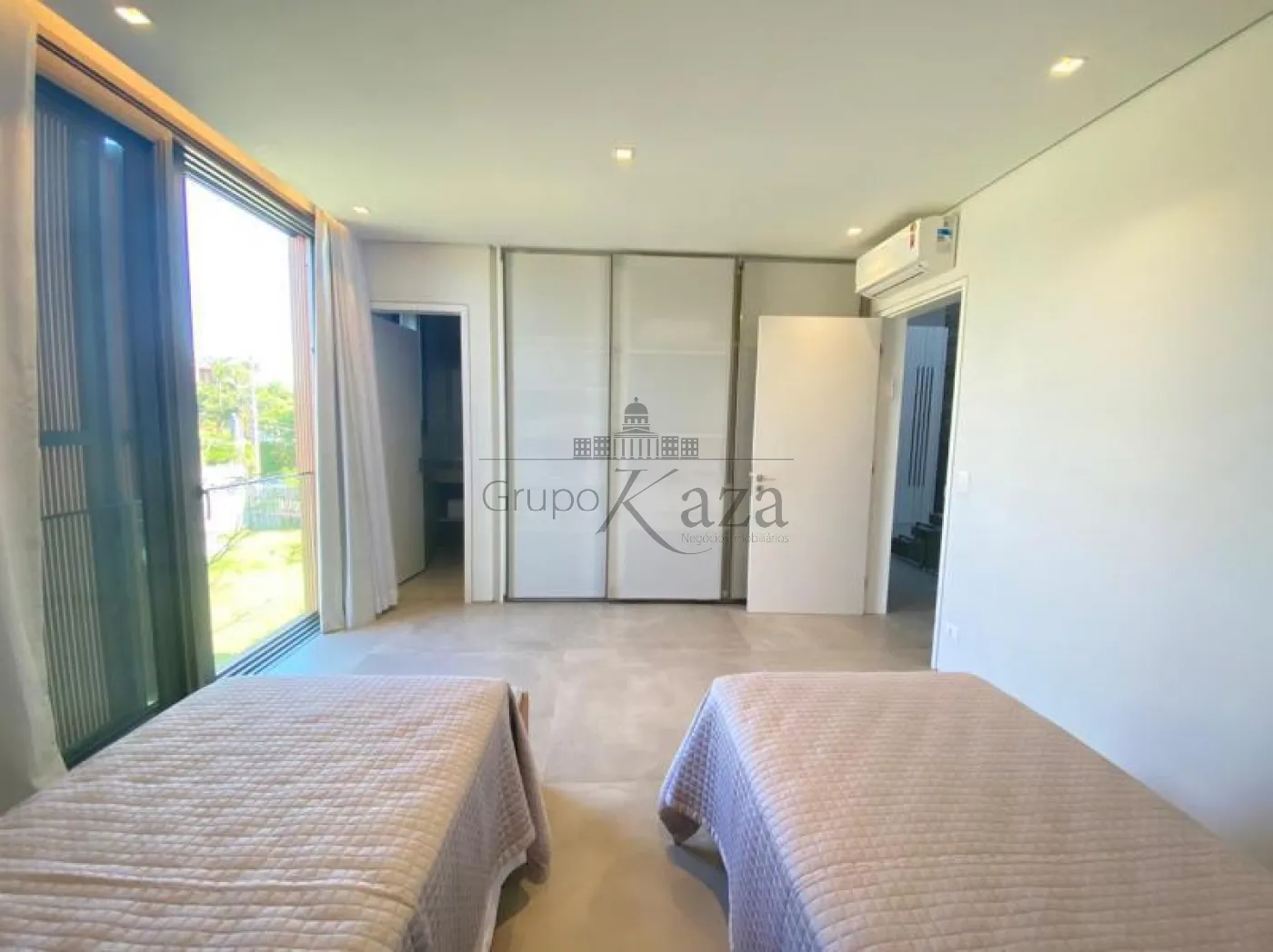 Foto 18 de Casa Padrão em Praia da Baleia, São Sebastião - imagem 18