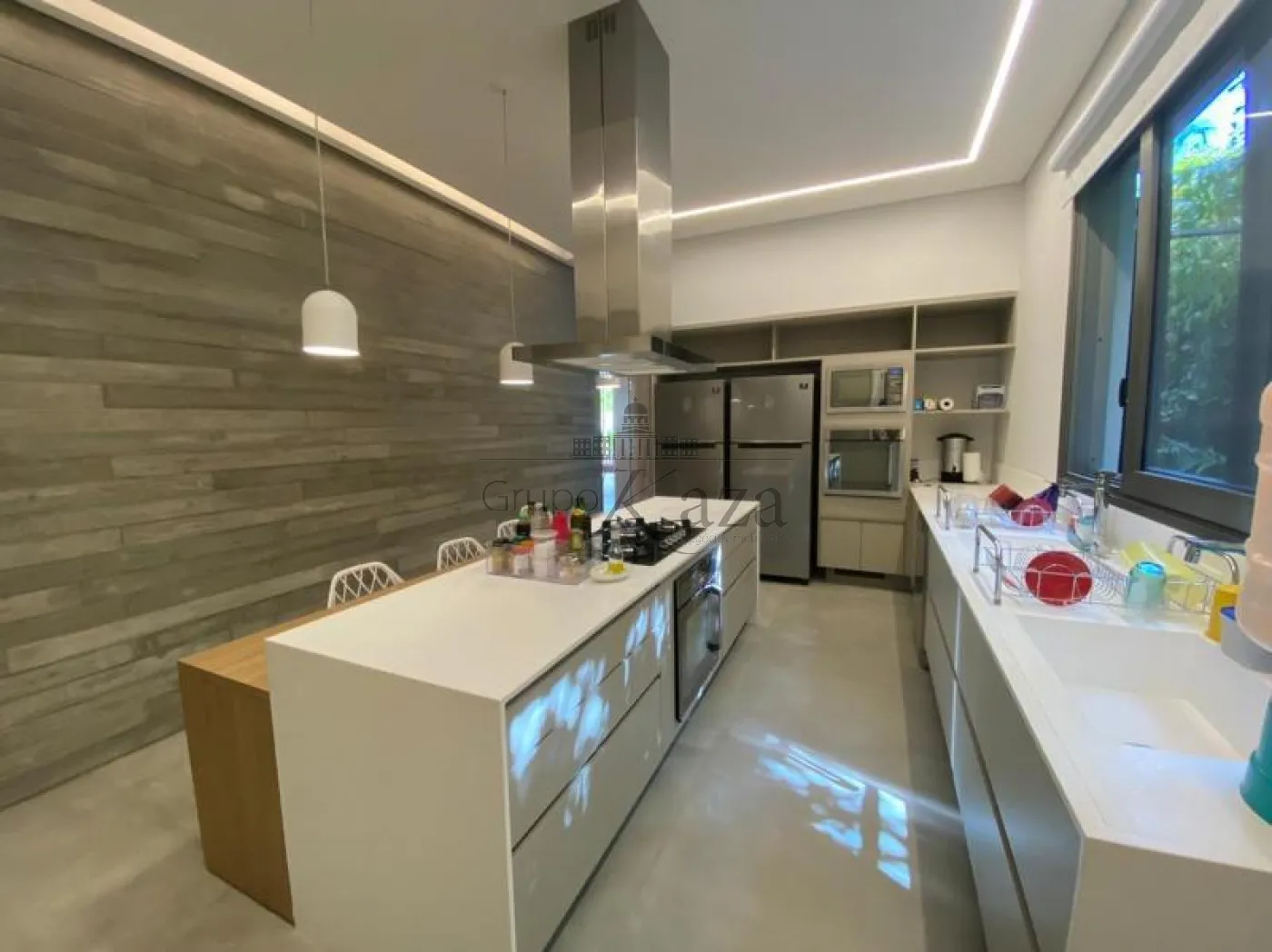 Foto 21 de Casa Padrão em Praia da Baleia, São Sebastião - imagem 21