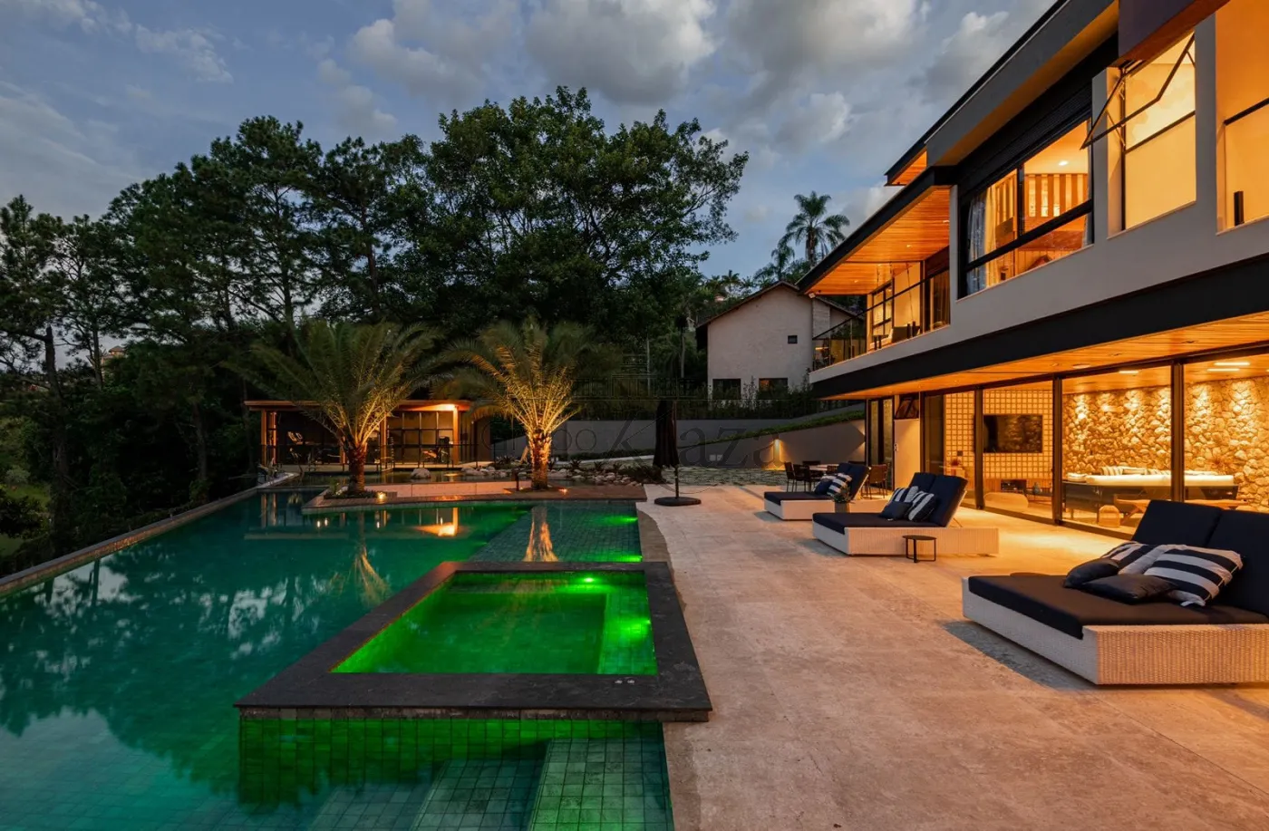 Foto 3 de Casa Condomínio em Chácaras Condomínio Recanto Pássaros II, Jacareí - imagem 3