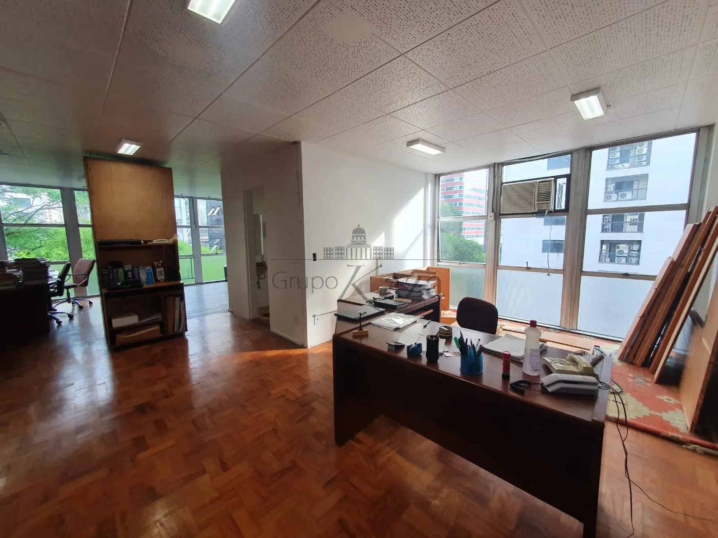 Foto 4 de Comercial Sala Condomínio em Cerqueira César, São Paulo - imagem 4