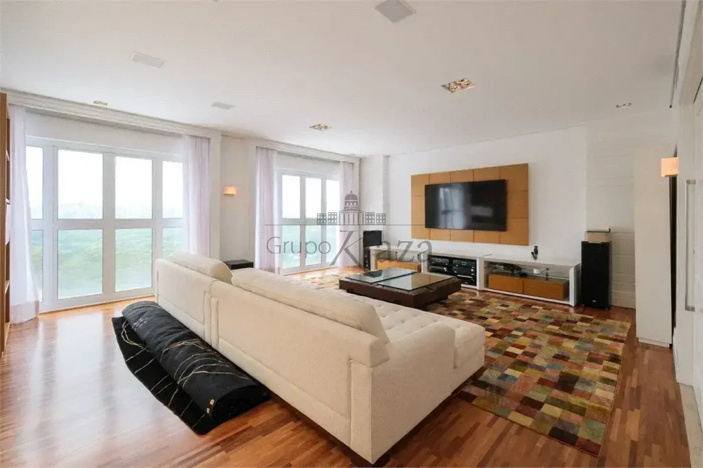 Foto 2 de Apartamento Cobertura Duplex em Vila Nova Conceição, São Paulo - imagem 2