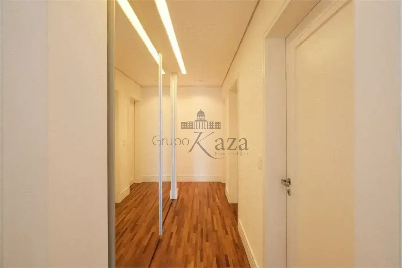 Foto 19 de Apartamento Cobertura Duplex em Vila Nova Conceição, São Paulo - imagem 19