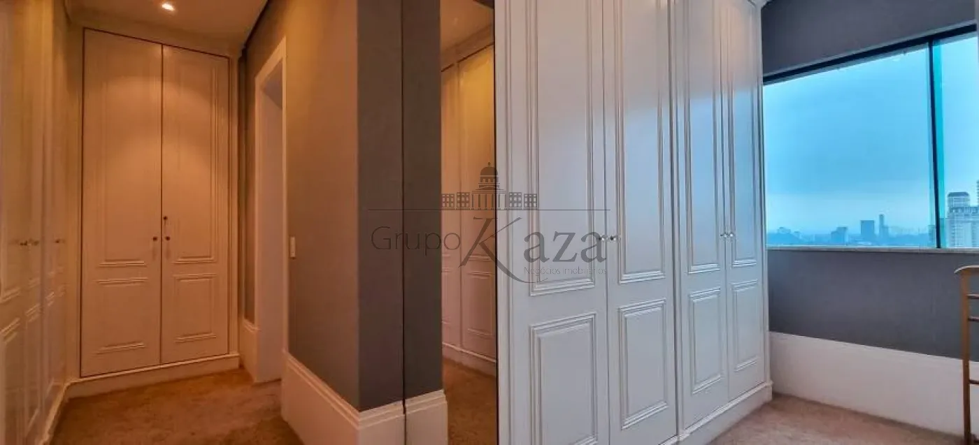 Foto 33 de Apartamento Cobertura Duplex em Itaim Bibi, São Paulo - imagem 33