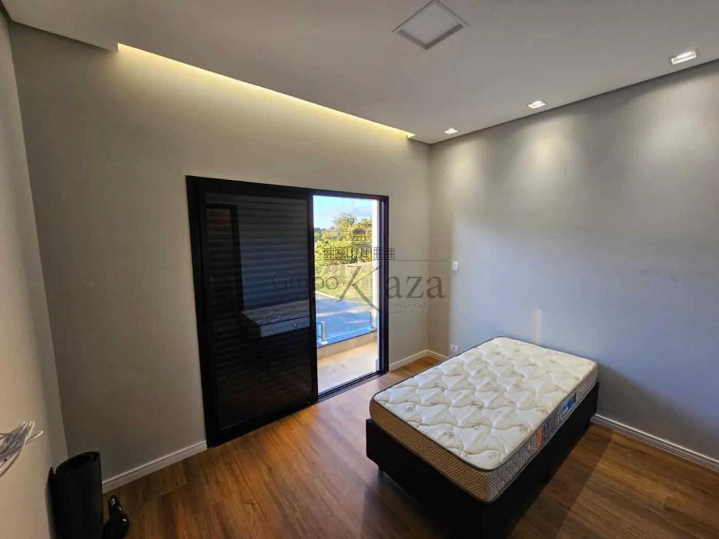 Foto 15 de Casa Condomínio em Jardim Jacinto, Jacareí - imagem 15