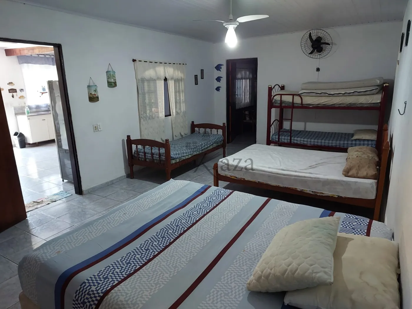 Foto 6 de Casa Padrão em Rio do Ouro, Caraguatatuba - imagem 6