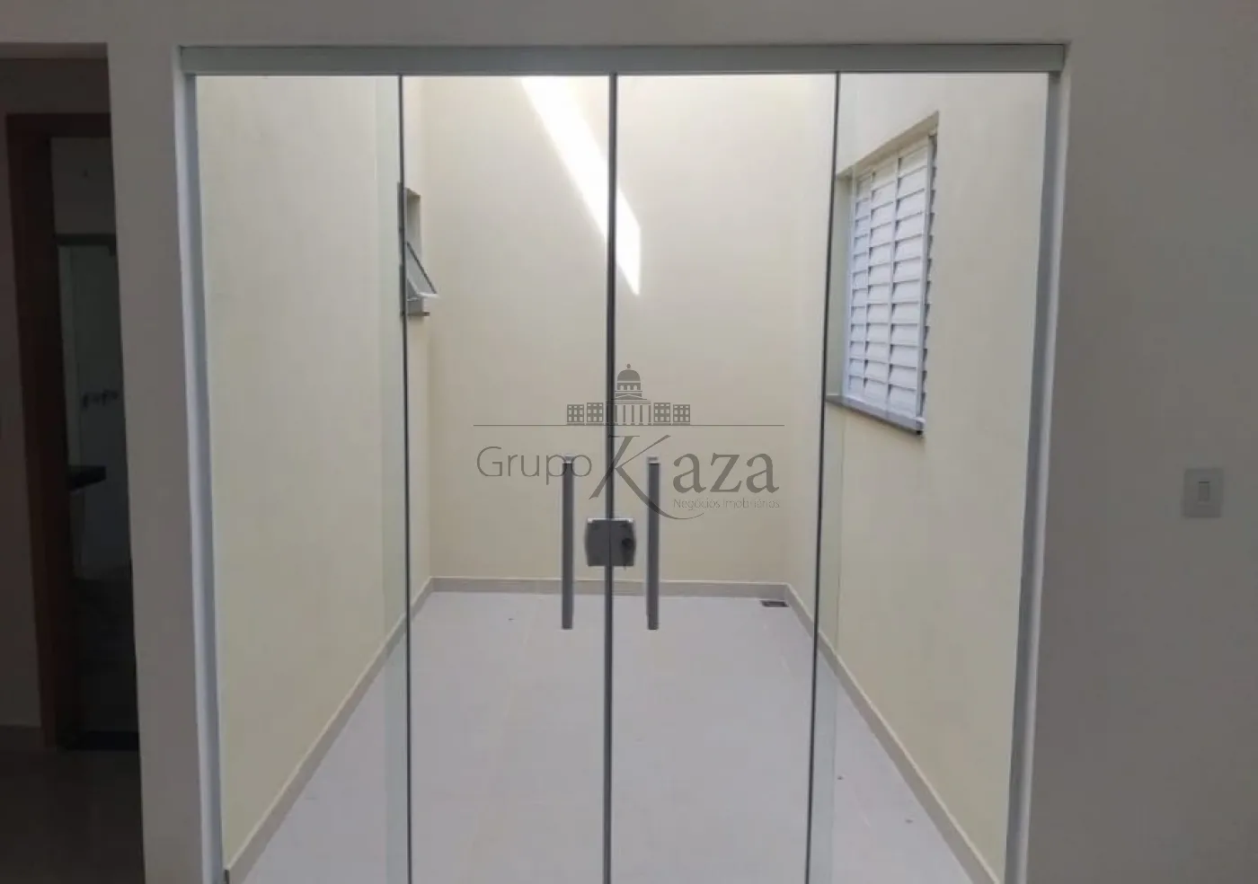 Foto 4 de Casa Padrão em Portal dos Pássaros, São José dos Campos - imagem 4