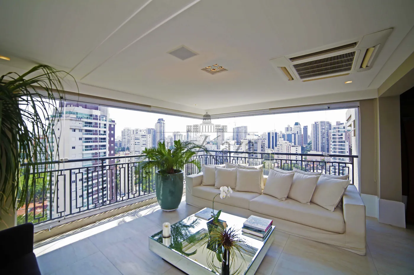 Foto 3 de Apartamento Padrão em Vila Mariana, São Paulo - imagem 3