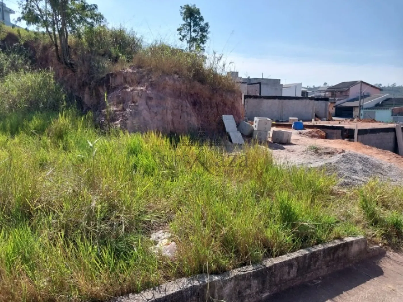 Foto 8 de Terreno Padrão em Jardim Santa Júlia , São José dos Campos - imagem 8