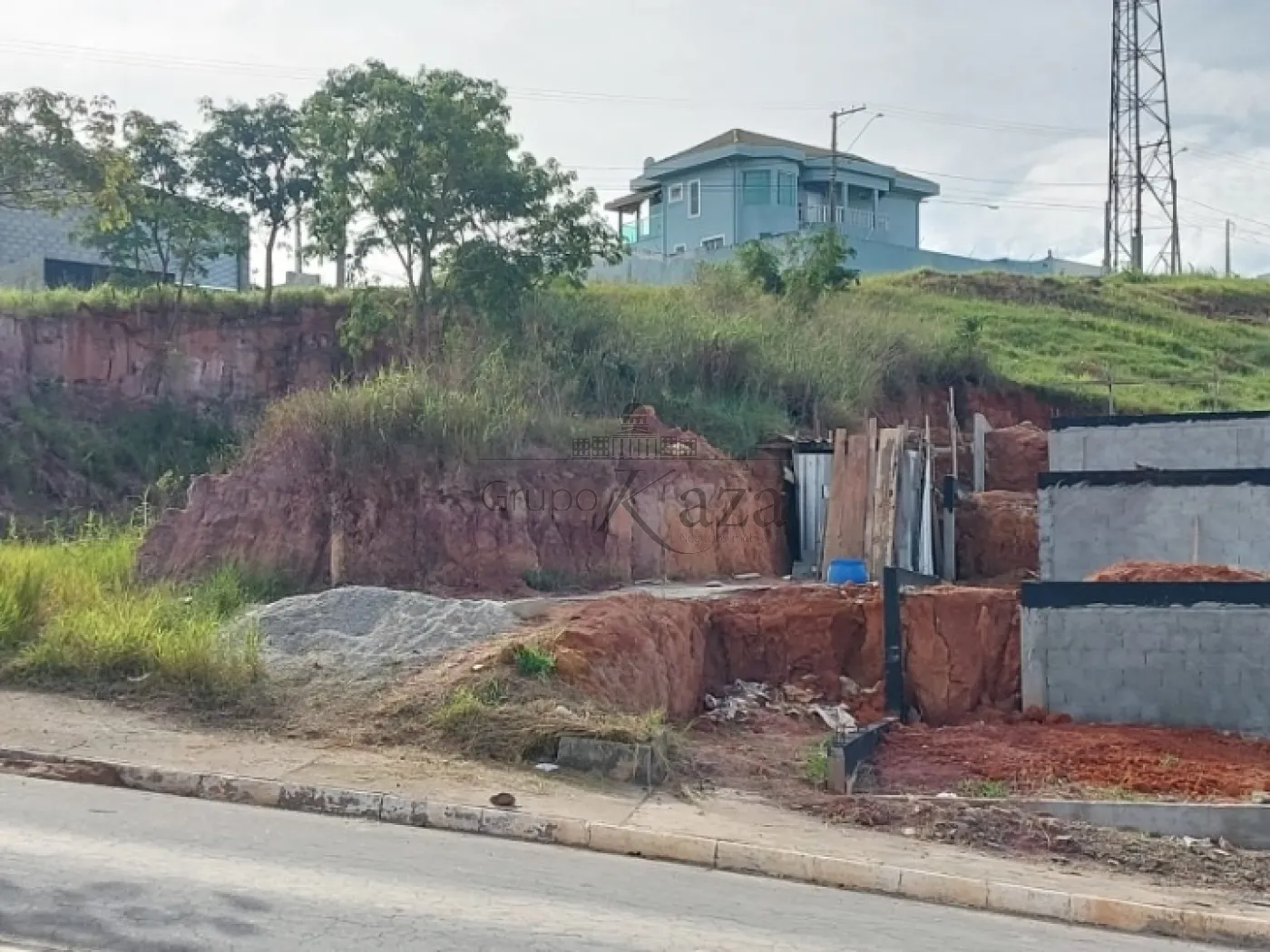 Foto 4 de Terreno Padrão em Jardim Santa Júlia , São José dos Campos - imagem 4