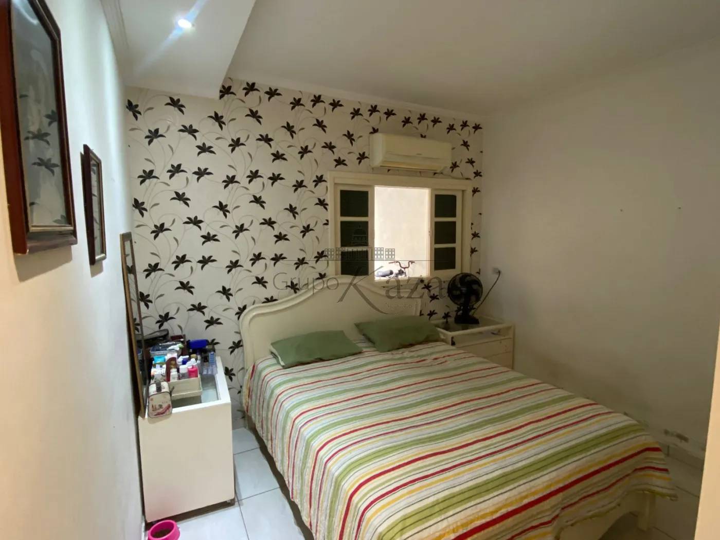 Foto 9 de Casa Sobrado em Parque dos Ipês, São José dos Campos - imagem 9