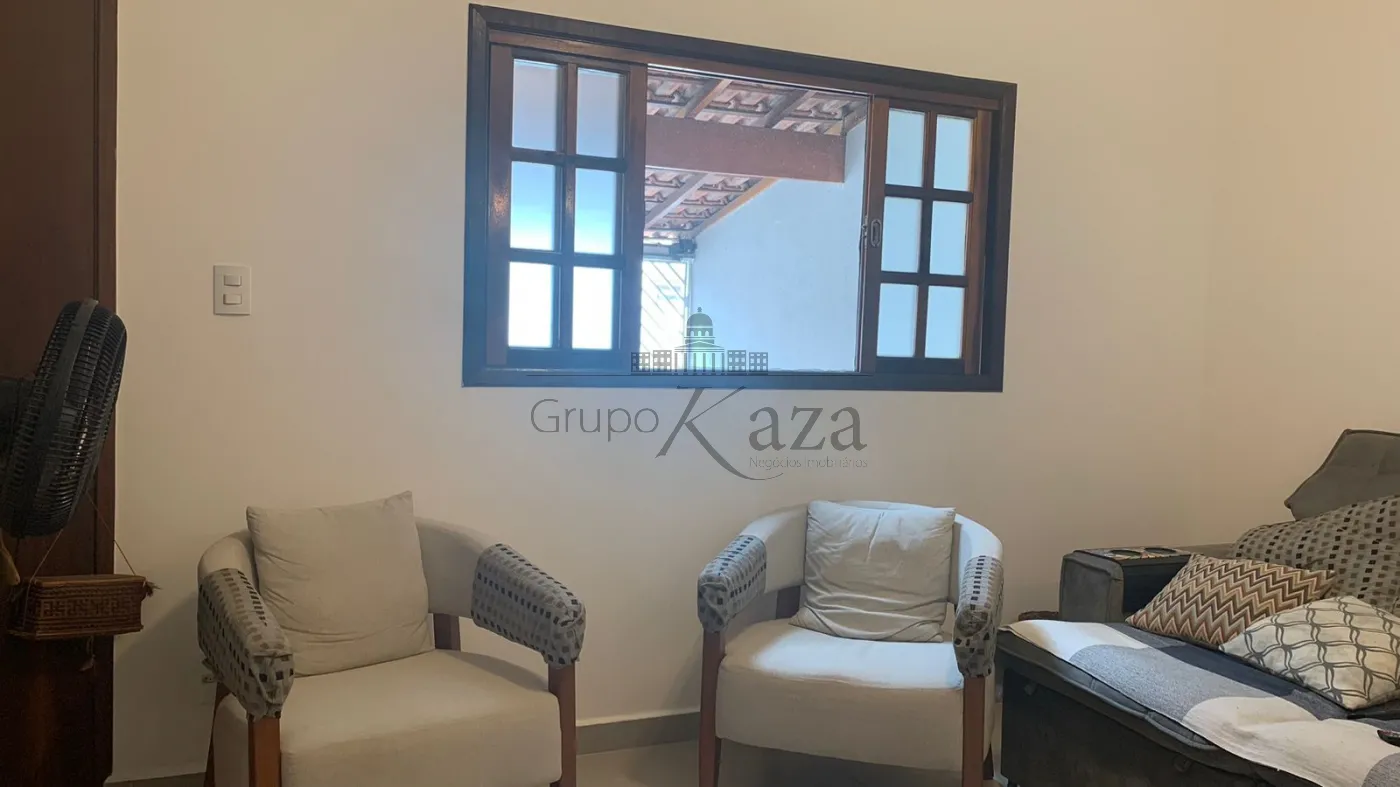 Foto 3 de Casa Padrão em Residencial Bosque dos Ipês, São José dos Campos - imagem 3