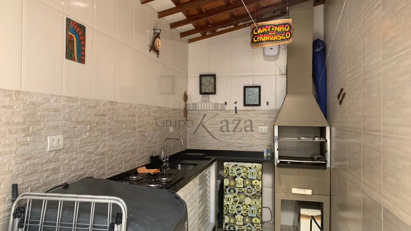Foto 18 de Casa Padrão em Residencial Bosque dos Ipês, São José dos Campos - imagem 18