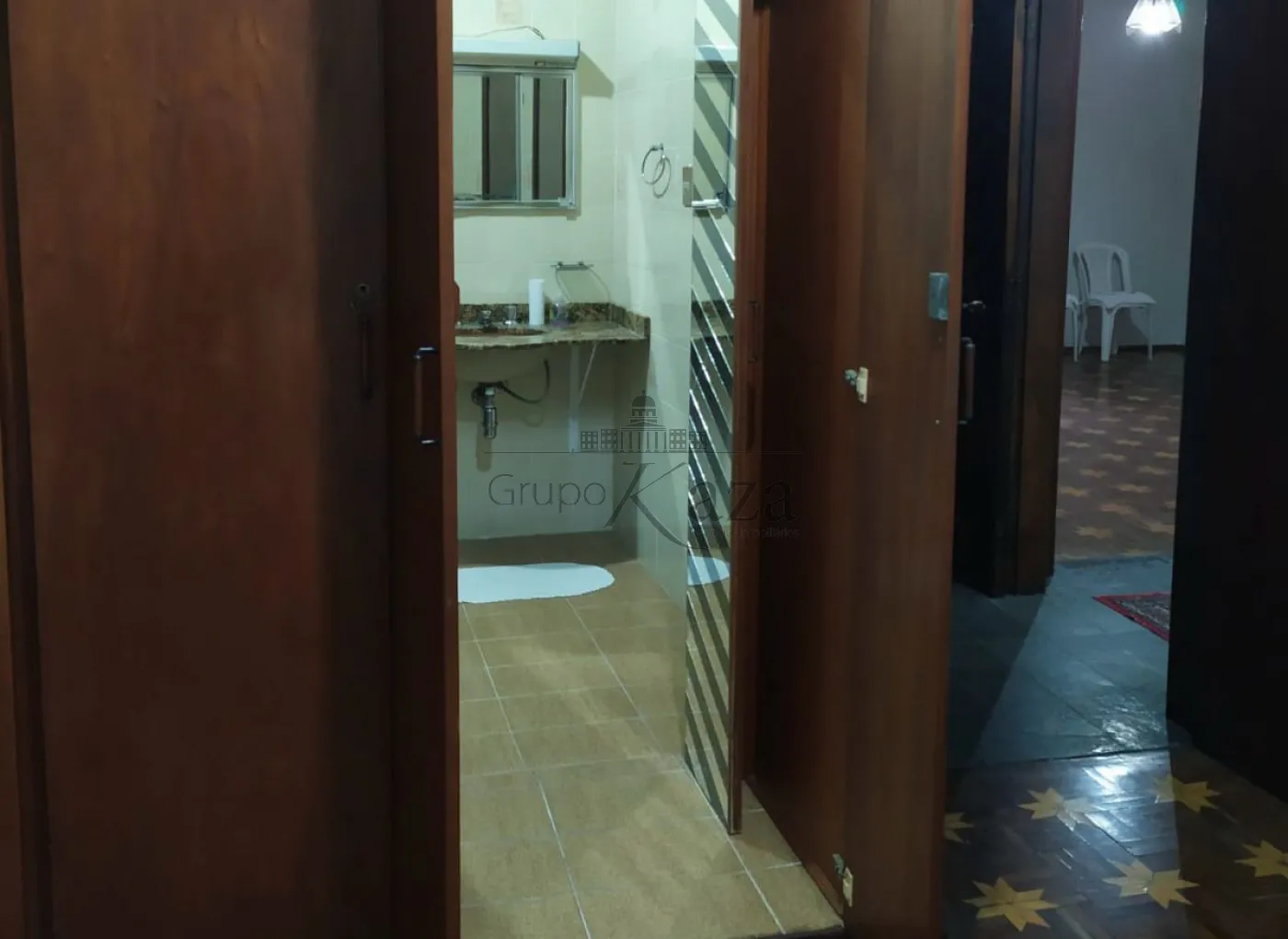 Foto 3 de Casa Comercial  Residencial em Vila do Tesouro, São José dos Campos - imagem 3