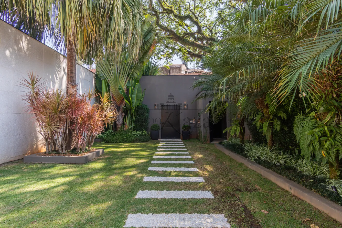 Foto 30 de Casa Padrão em Pacaembu, São Paulo - imagem 30