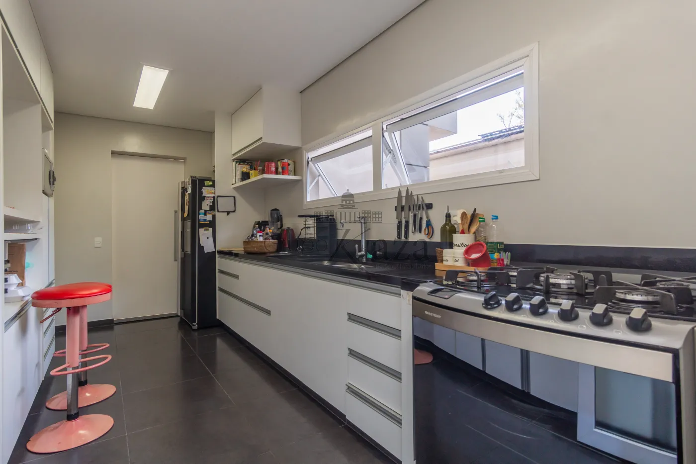 Foto 6 de Casa Padrão em Pacaembu, São Paulo - imagem 6