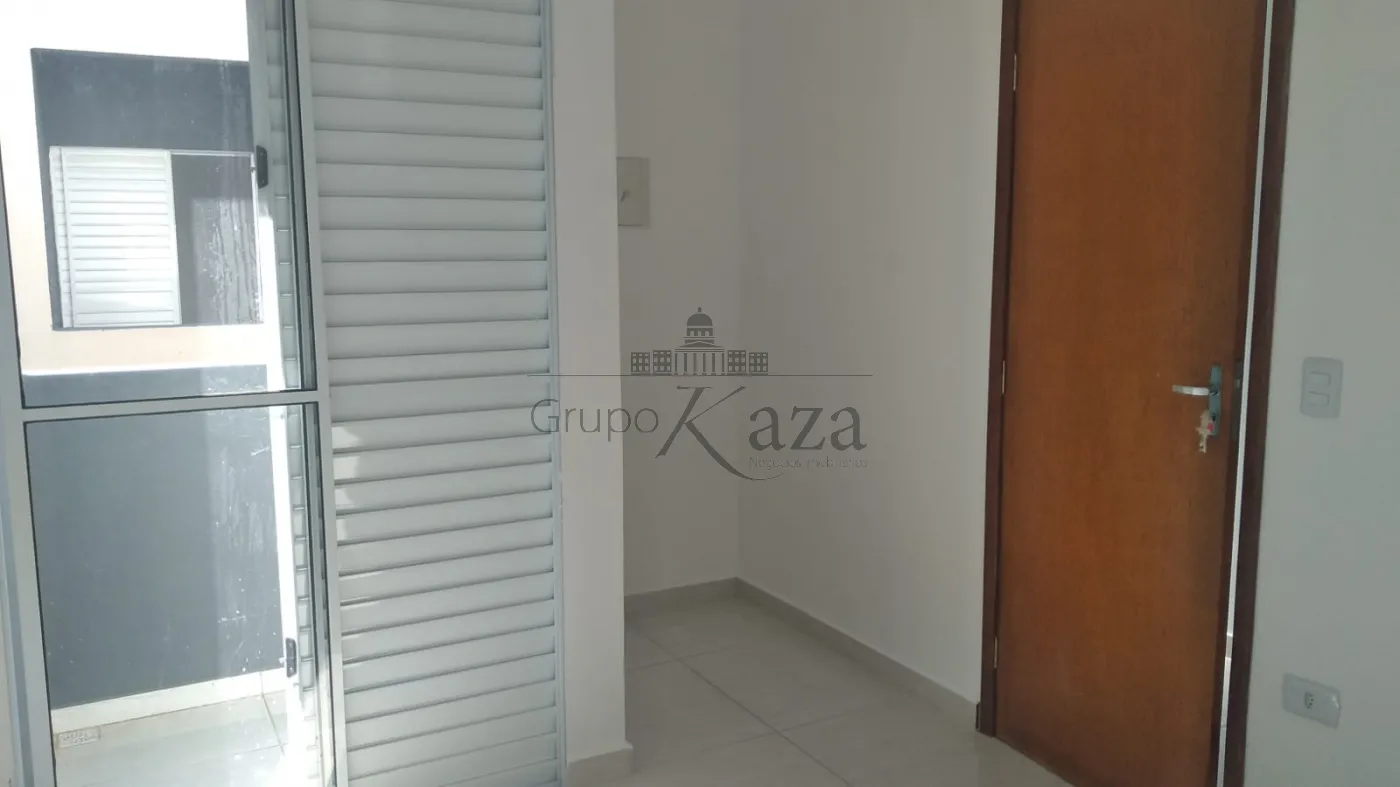 Foto 4 de Casa Condomínio em Chácaras Araújo I, São José dos Campos - imagem 4