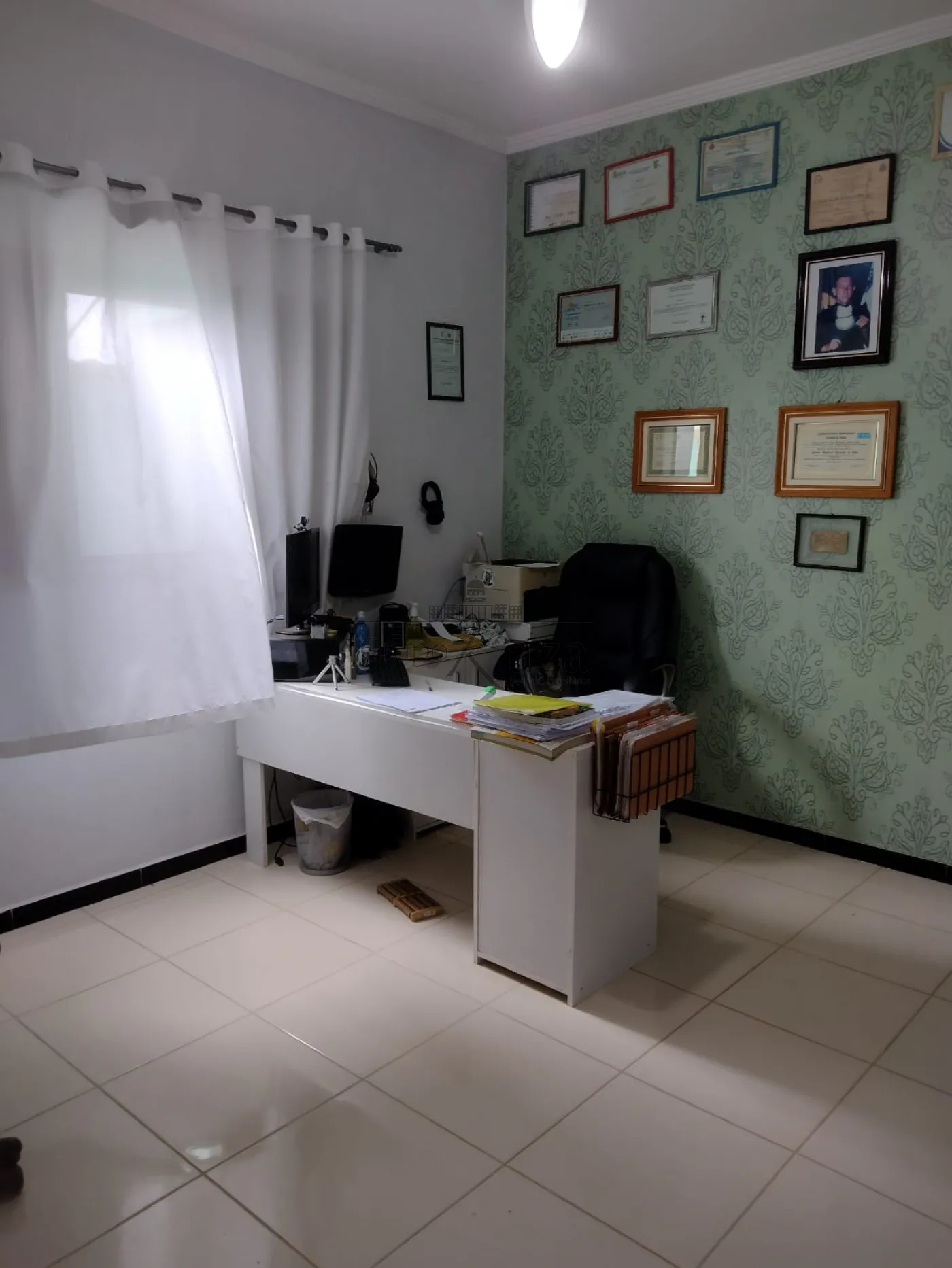 Foto 10 de Casa Sobrado em Golfinho, Caraguatatuba - imagem 10
