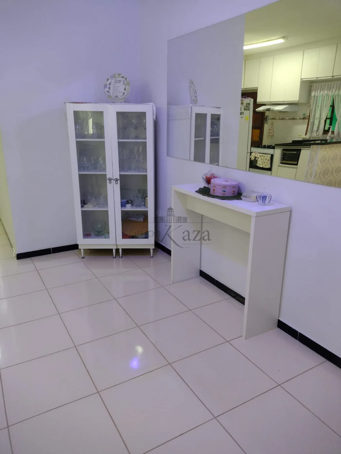 Foto 11 de Casa Sobrado em Golfinho, Caraguatatuba - imagem 11