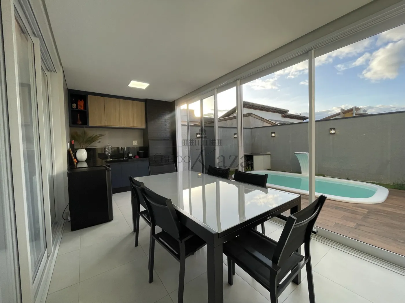 Foto 3 de Casa Condomínio em Jardim Jacinto, Jacareí - imagem 3