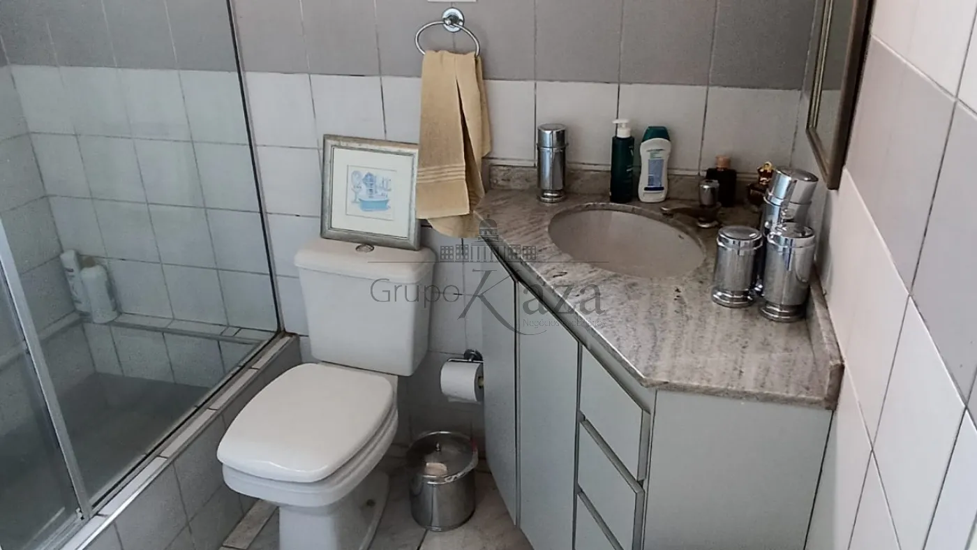 Foto 9 de Casa Padrão em Santa Cruz dos Lázaros, Jacareí - imagem 9