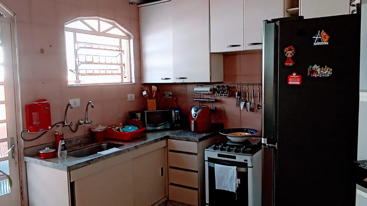 Foto 6 de Casa Padrão em Santa Cruz dos Lázaros, Jacareí - imagem 6