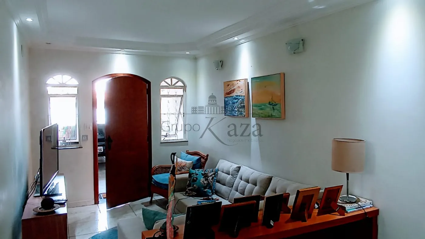 Foto 1 de Casa Padrão em Santa Cruz dos Lázaros, Jacareí - imagem 1
