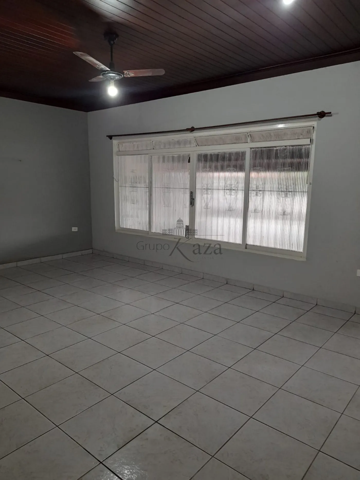 Foto 3 de Casa Padrão em Jardim Santa Maria, Jacareí - imagem 3