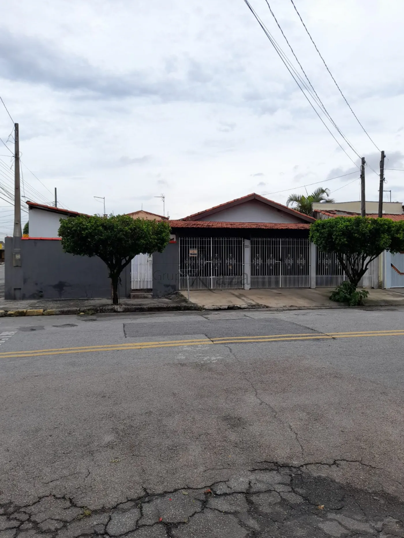 Foto 32 de Casa Padrão em Jardim Santa Maria, Jacareí - imagem 32