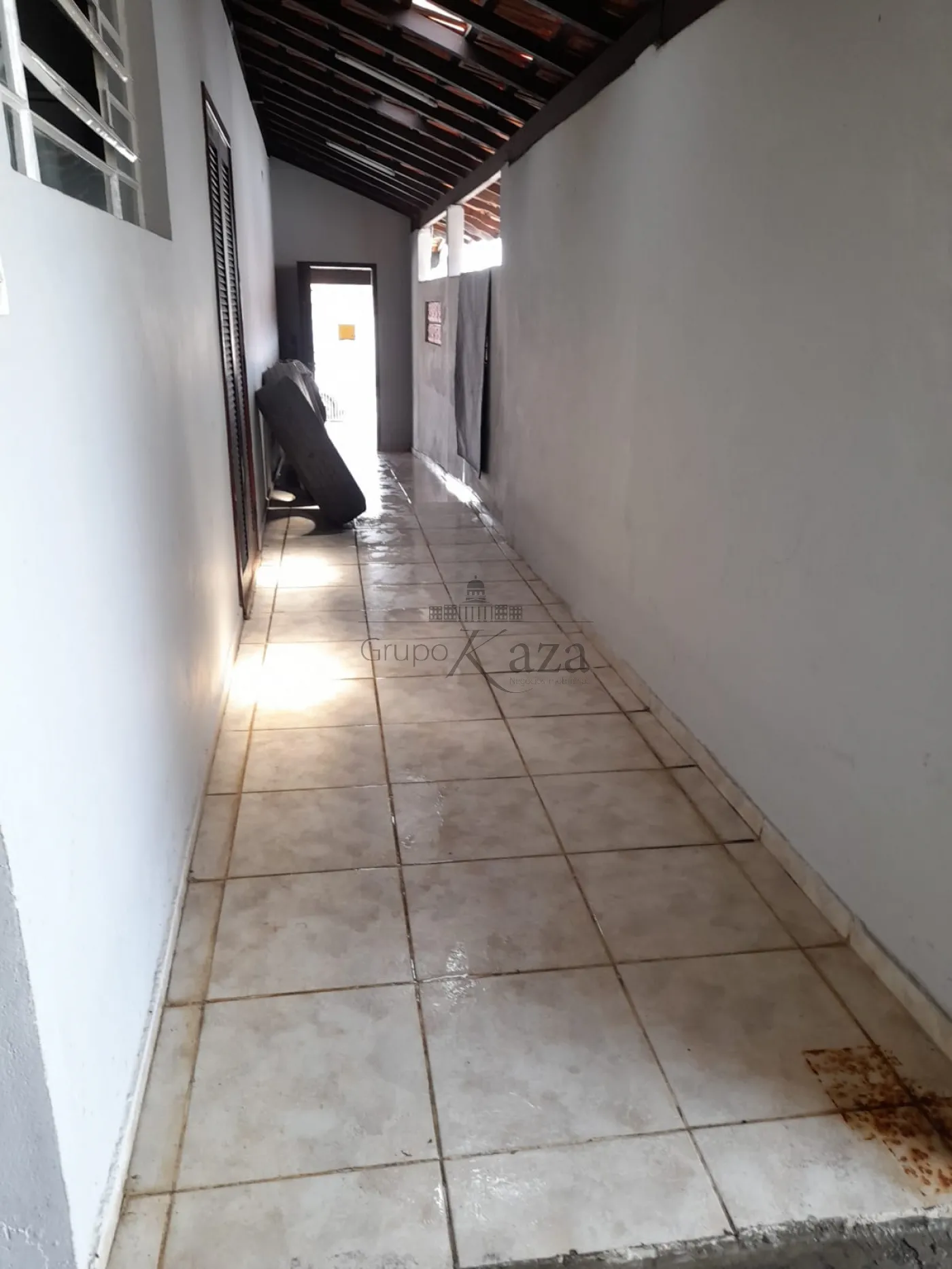 Foto 45 de Casa Padrão em Jardim Santa Maria, Jacareí - imagem 45
