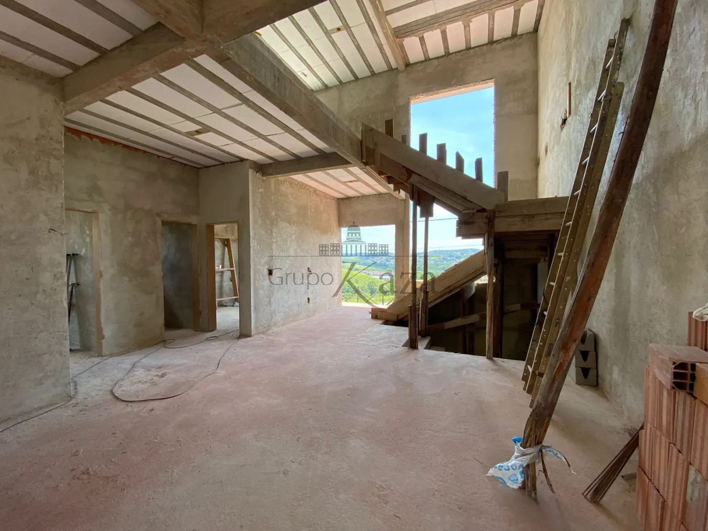 Foto 2 de Casa Casa em Construção Condomínio em Condomínio Residencial Mantiqueira, São José dos Campos - imagem 2
