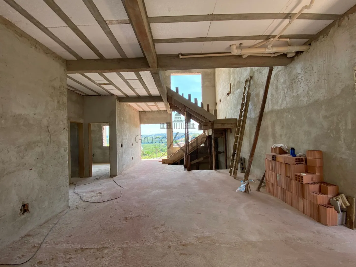 Foto 3 de Casa Casa em Construção Condomínio em Condomínio Residencial Mantiqueira, São José dos Campos - imagem 3