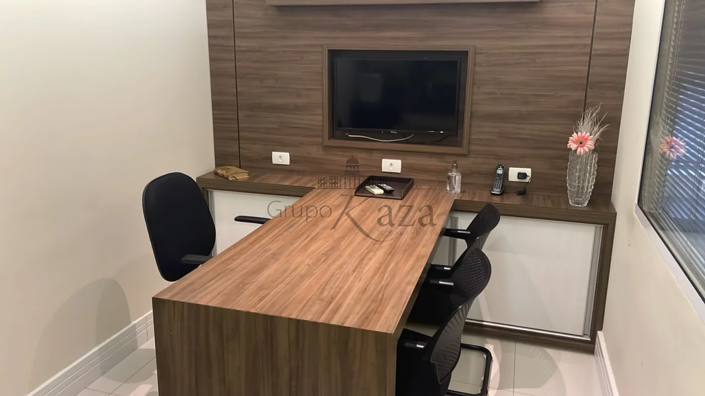 Foto 2 de Comercial Sala Condomínio em Jardim Oswaldo Cruz, São José dos Campos - imagem 2