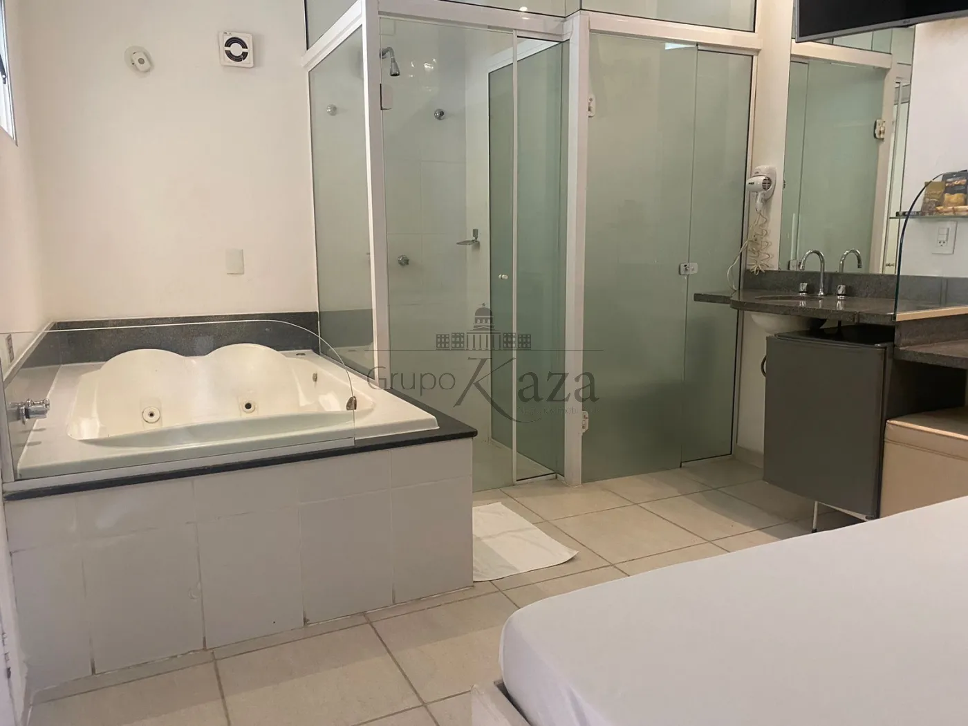 Foto 3 de Comercial Prédio em Chácaras Reunidas, São José dos Campos - imagem 3