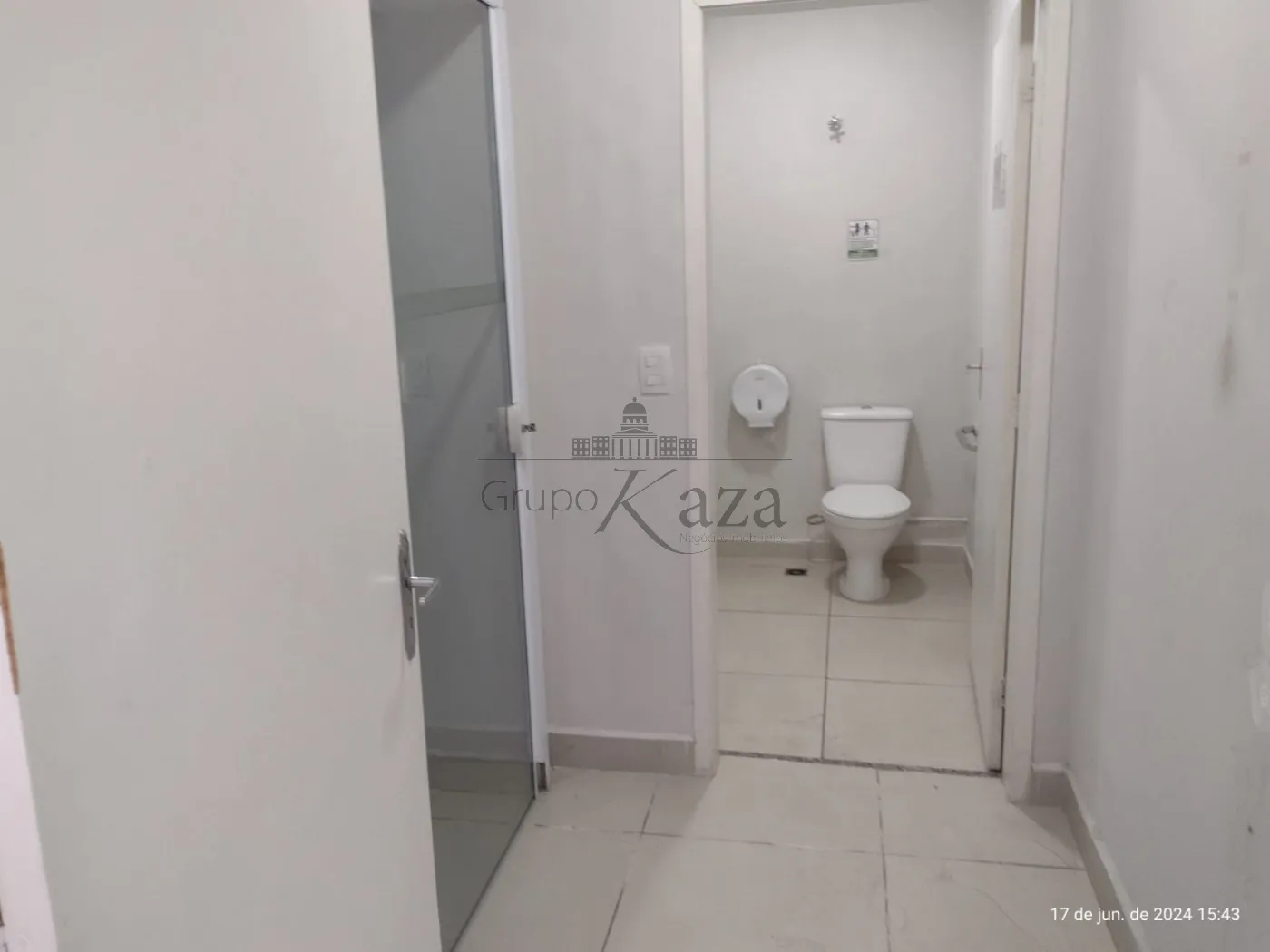 Foto 15 de Comercial Ponto Comercial em Centro, Jacareí - imagem 15
