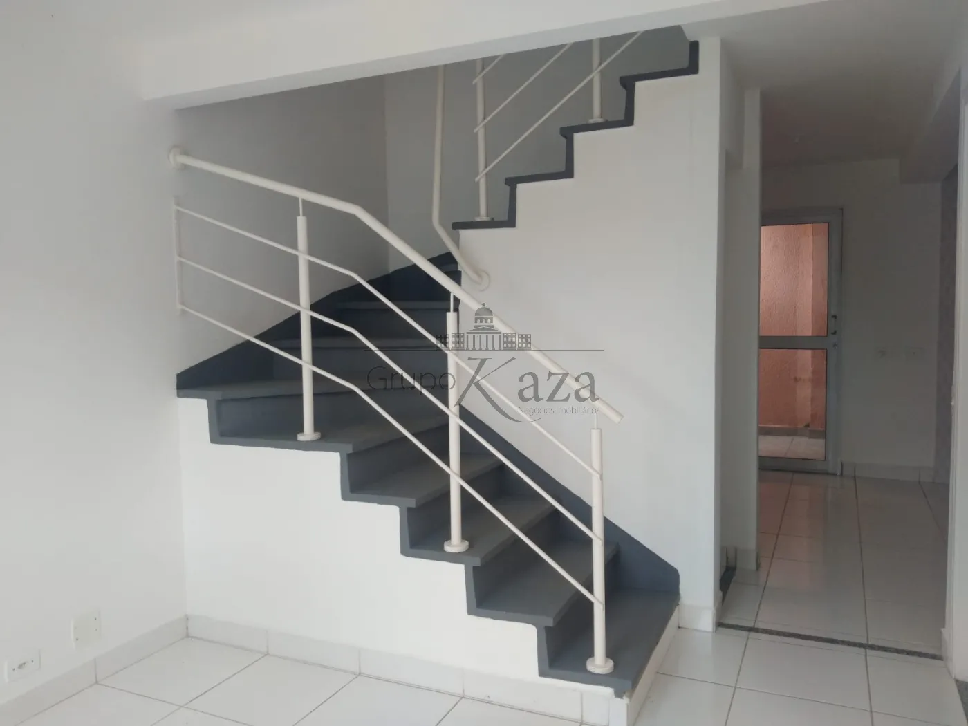 Foto 2 de Casa Condomínio em Monte Castelo, São José dos Campos - imagem 2