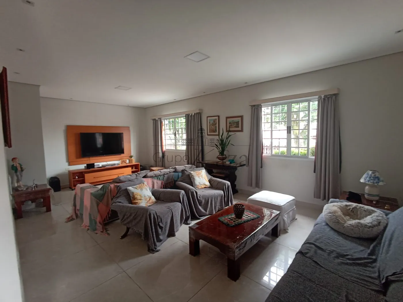 Foto 3 de Casa Comercial  Residencial em Vila Betânia, São José dos Campos - imagem 3