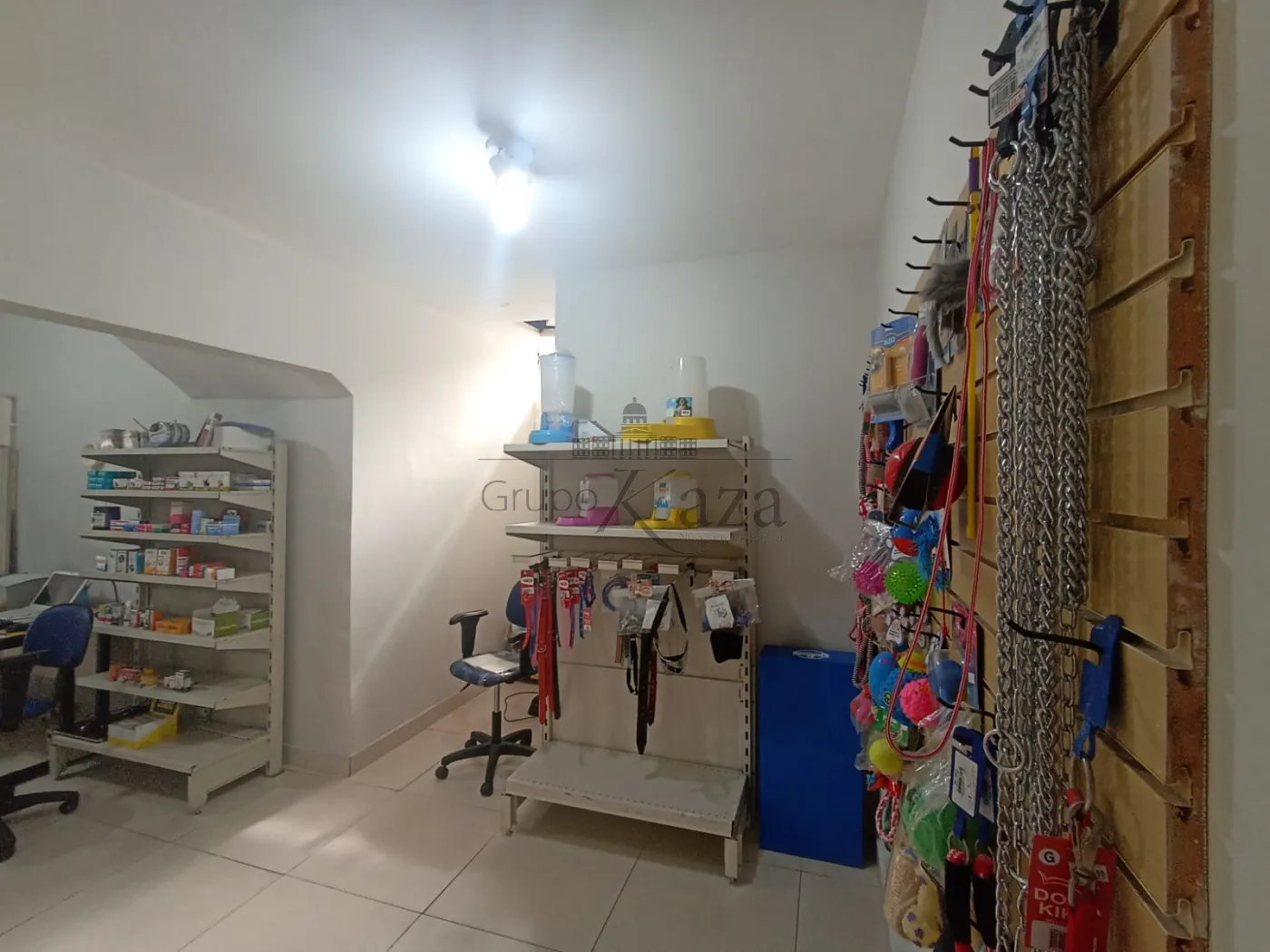 Foto 34 de Casa Comercial  Residencial em Vila Betânia, São José dos Campos - imagem 34