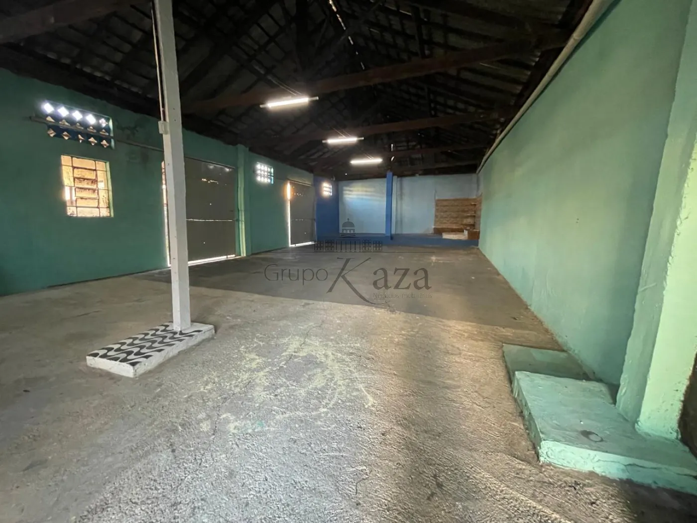 Foto 2 de Comercial Galpão em Vila Maria, São José dos Campos - imagem 2
