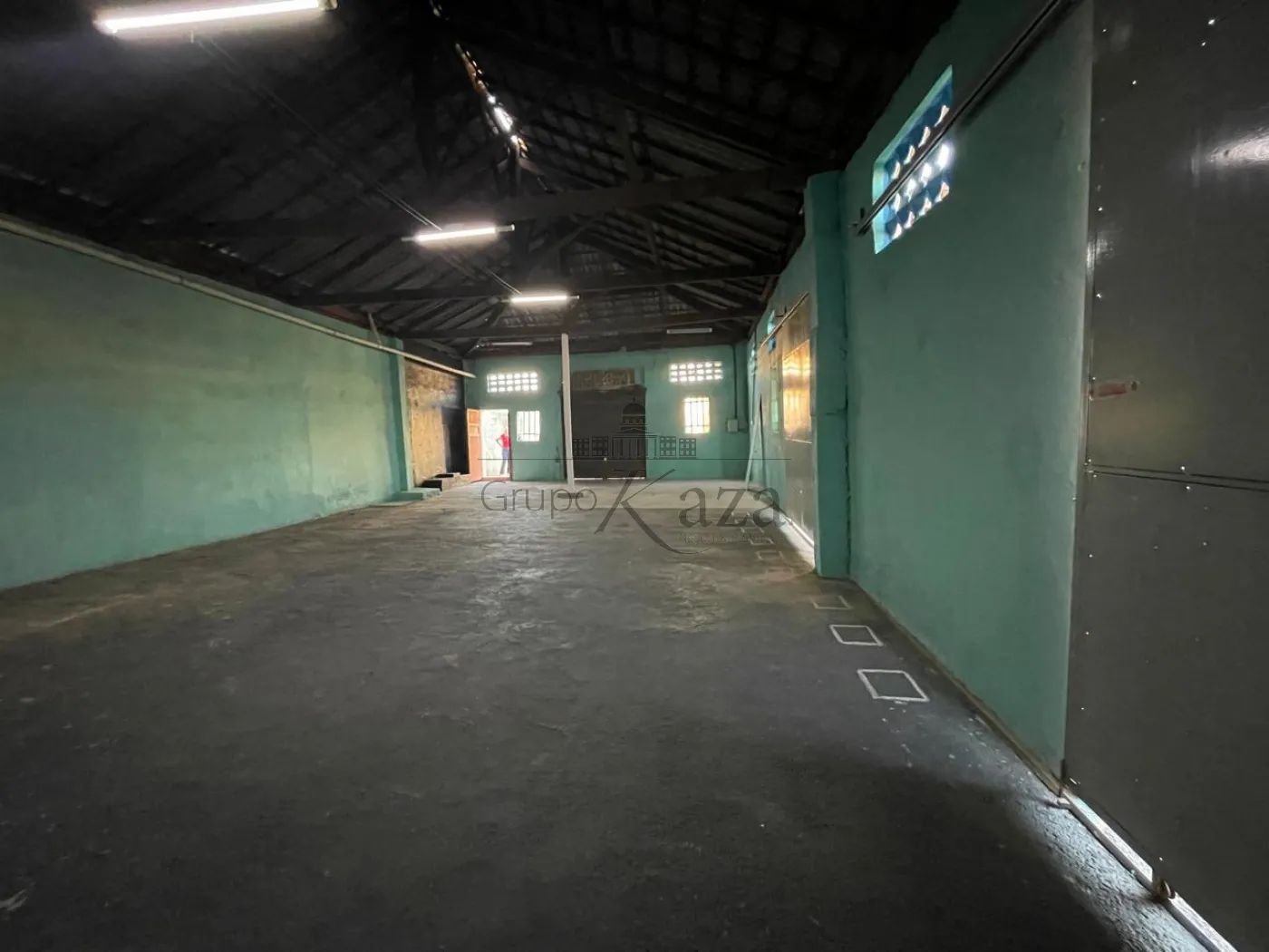 Foto 3 de Comercial Galpão em Vila Maria, São José dos Campos - imagem 3