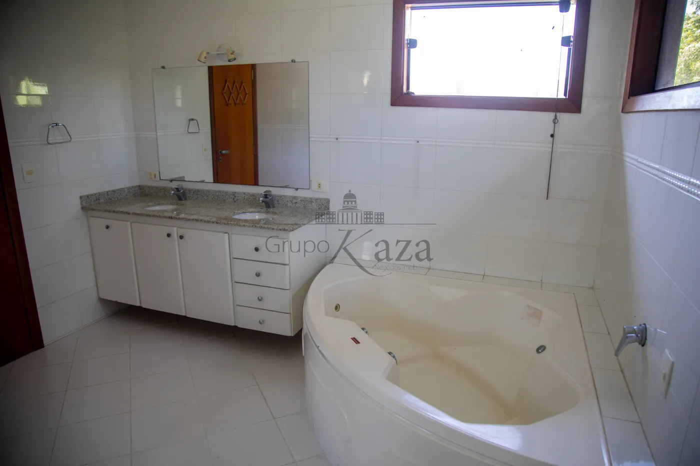 Foto 28 de Casa Condomínio em Jardim Esplanada, São José dos Campos - imagem 28