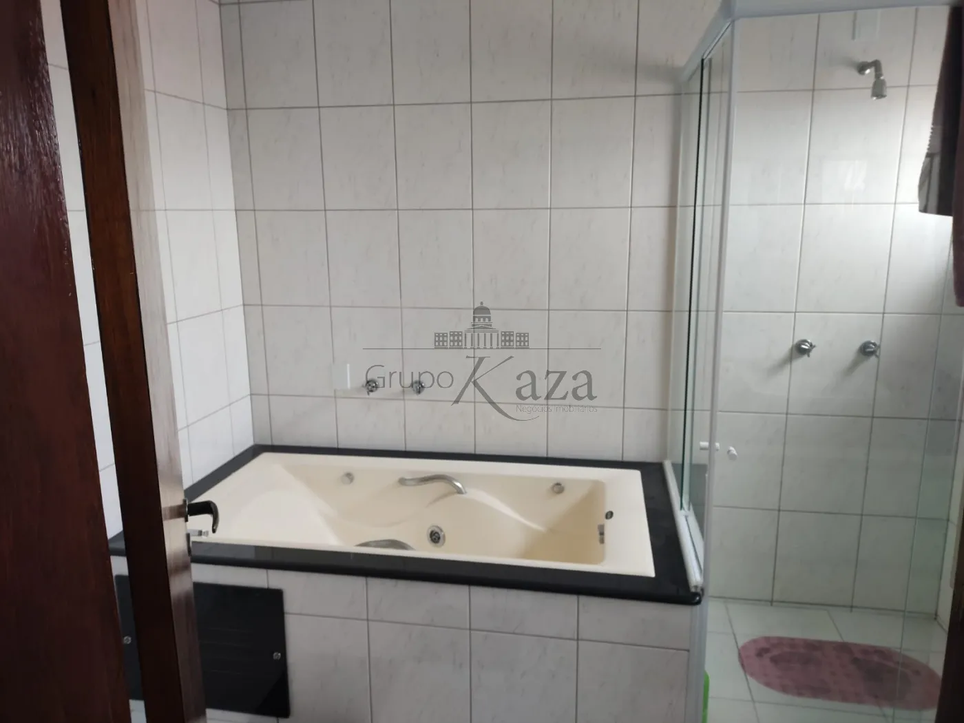 Foto 11 de Casa Sobrado em Jardim Altos de Santana I, Jacareí - imagem 11