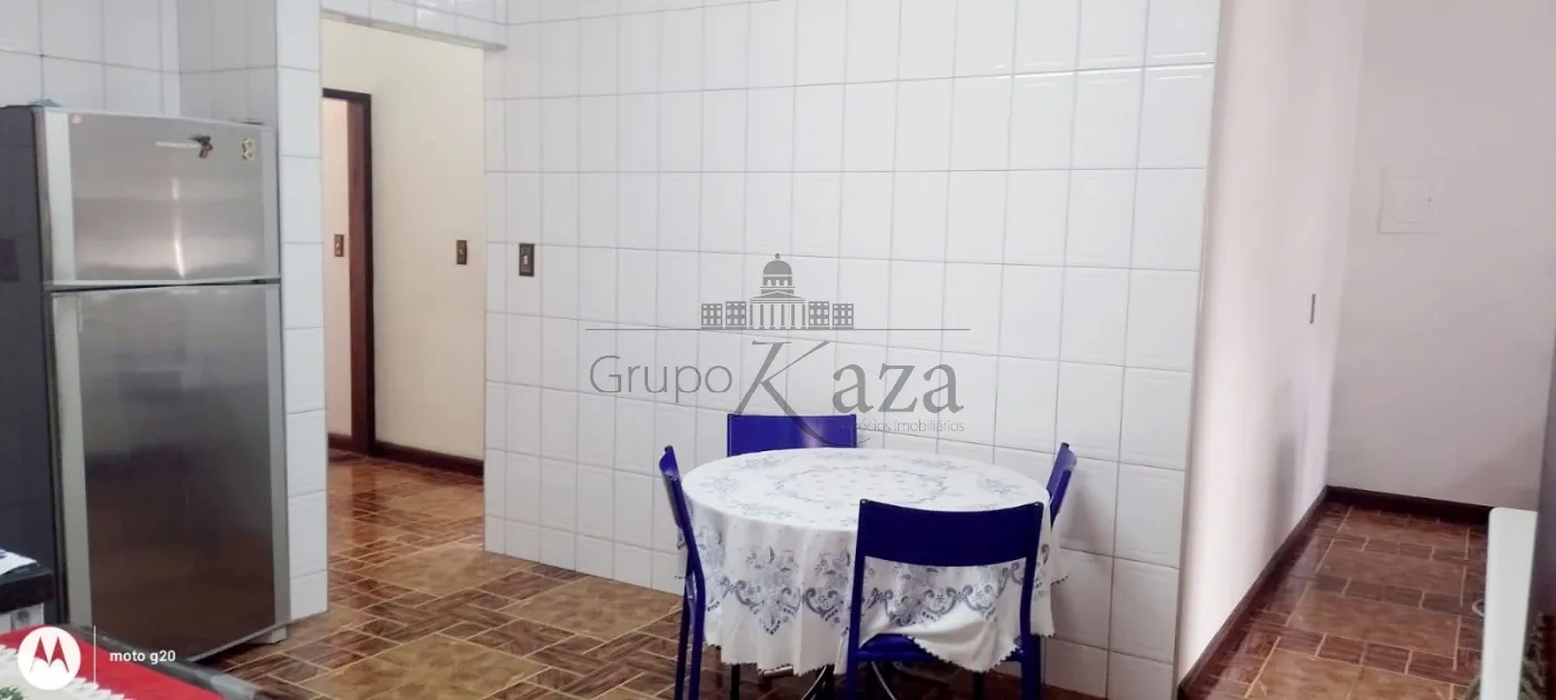 Foto 7 de Casa Padrão em Parque Interlagos, São José dos Campos - imagem 7