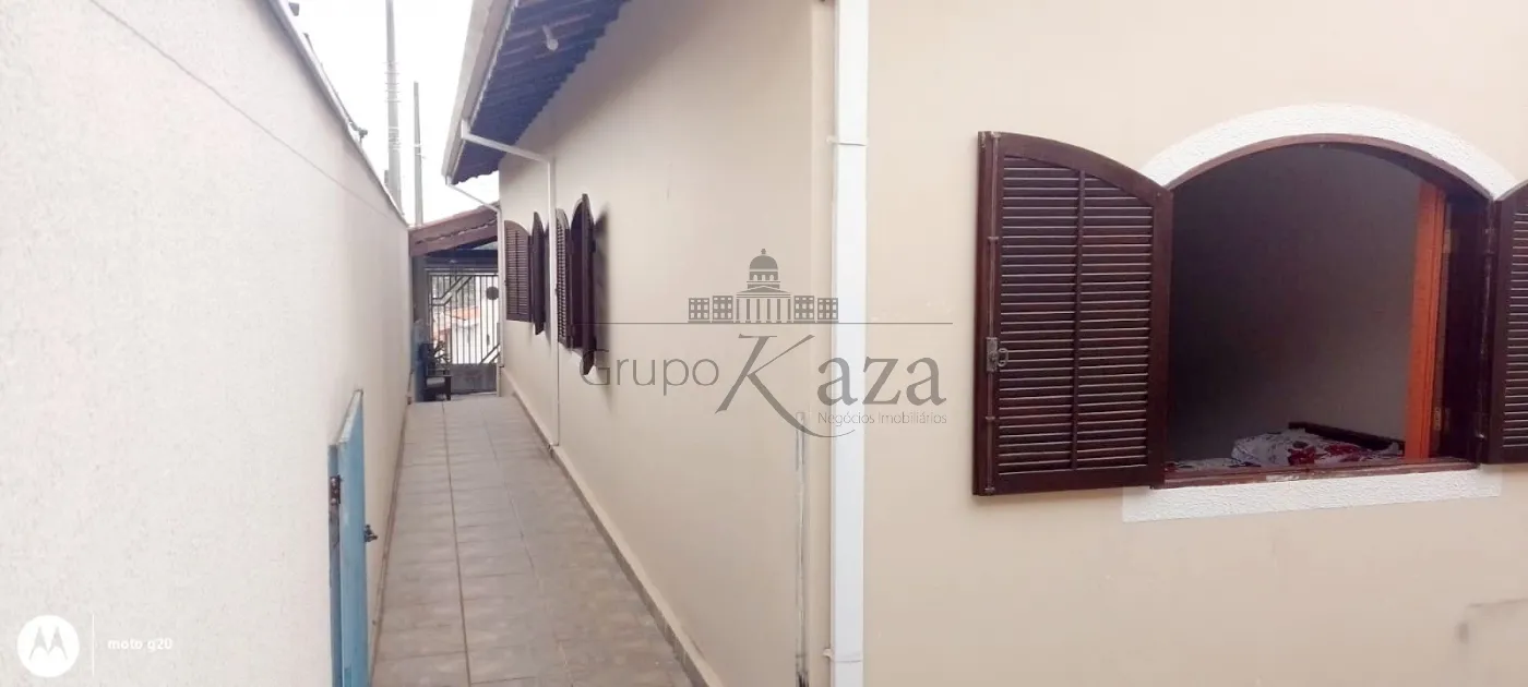 Foto 15 de Casa Padrão em Parque Interlagos, São José dos Campos - imagem 15
